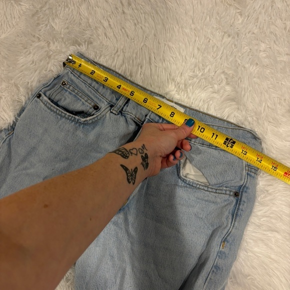 Reformation boyfriend High Waist Relaxed Jean Tahoe wash button fly 28 - Picture 5 of 13